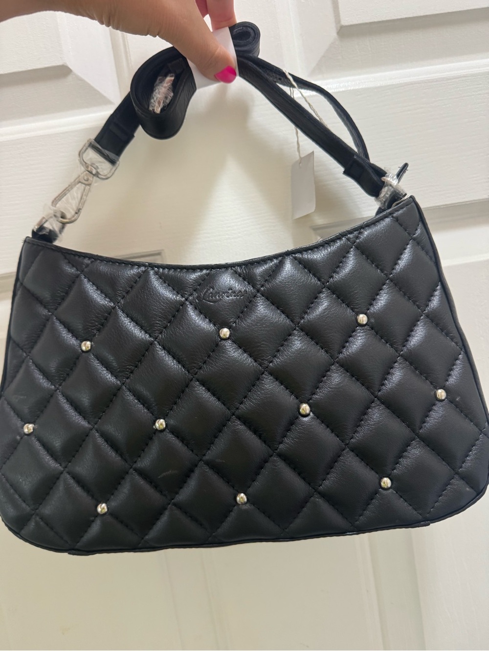 Quilted Black purse Shoulder Bag - Classic Everyday real genuine leather bag